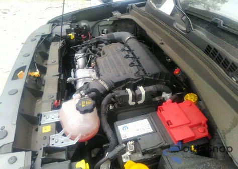 2023 Jeep Renegade Limited 4X4 из США, поврежденный, VIN ZACNJDD16PPP15766